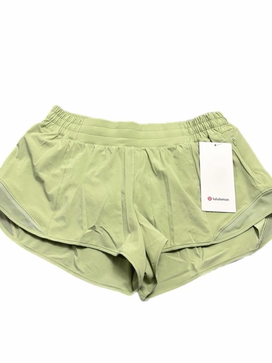 lululemon athletica Pants - NWT Lululemon Hotty Hot Short *LR *2.5" (Honeydew) Size 12
